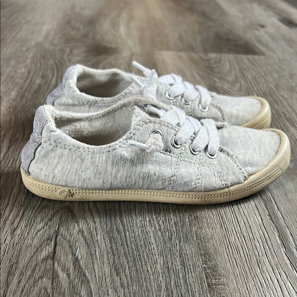Jellypop Kids Casual Gray Shoes - Size 1